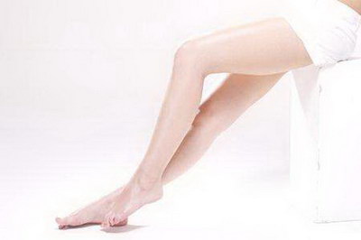 大腿抽脂手术多长时间能消肿(大腿抽脂手术的消肿过程)