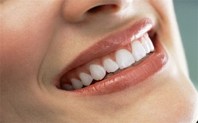 牙龈出血是什么原因_牙龈出血发黑是什么原因