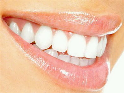 补牙洞之前为什么塞药_哺乳期可以修牙吗补牙洞