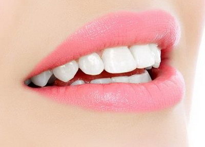 冷光美白牙齿能保持多长时间_冷光美白牙齿一次就可以了吗