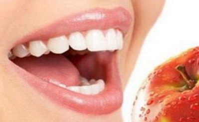 牙齿的作用及保护(牙线对牙齿有保护作用)