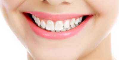 牙齿正畸多久带保持器_牙齿正畸后保持器戴多久