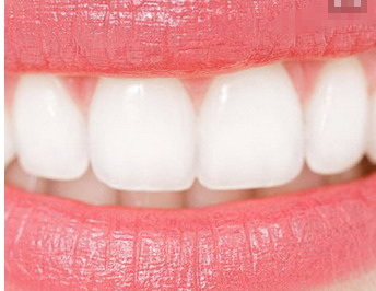 超声波洗牙和微创洗牙的区别_超声波洗牙和龈下刮治疼吗