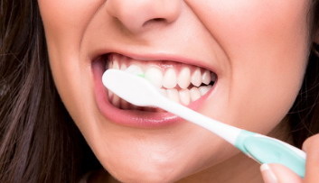 牙齿变黑的原因可能是龋齿【婴儿牙齿变黑是什么原因】