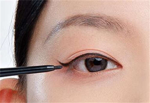 2023年张掖市临泽县外切除眼袋医生技术综合对比